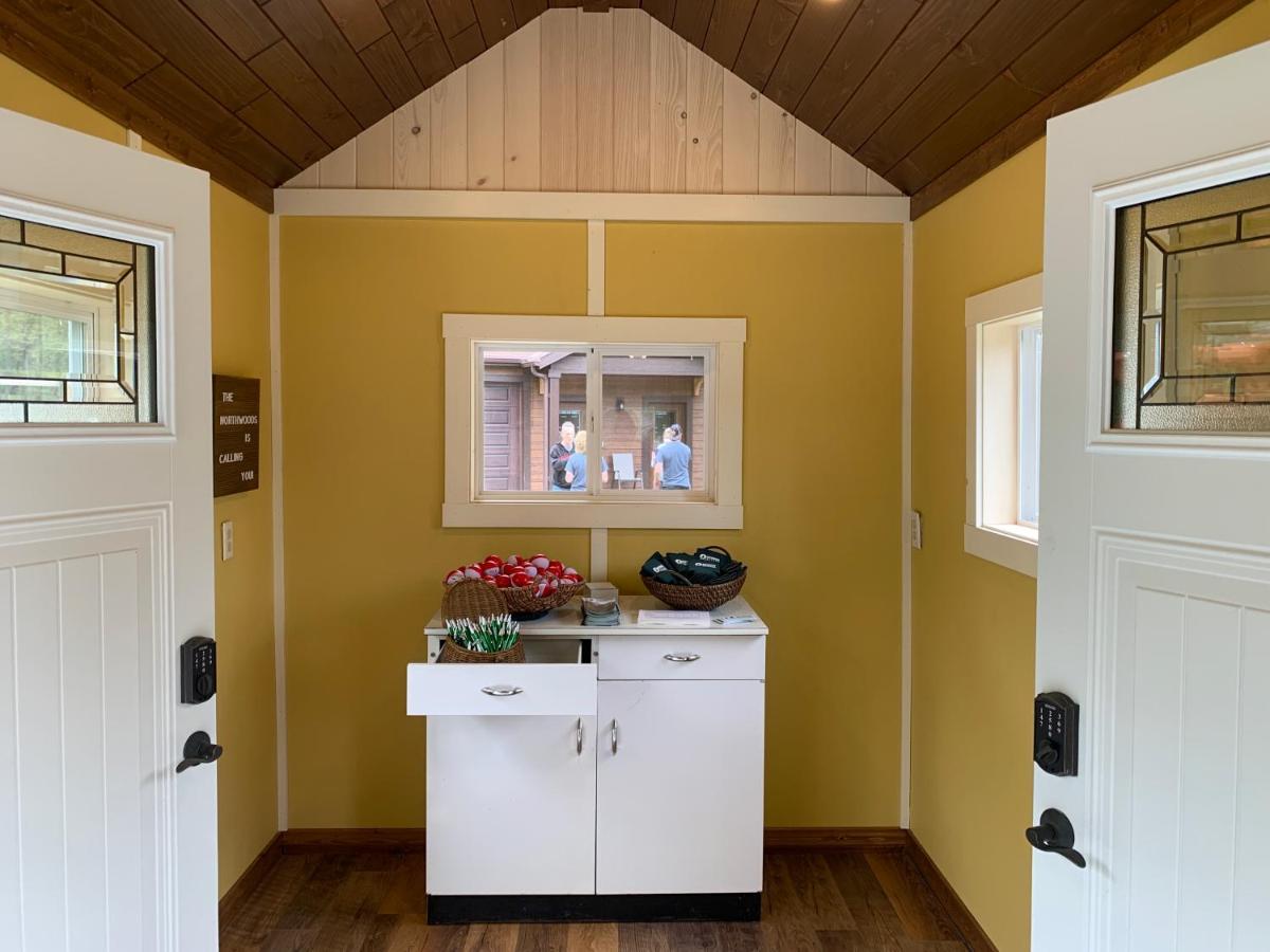Deerwood Resort - Whippoorwill Cabin Land O'Lakes Zewnętrze zdjęcie